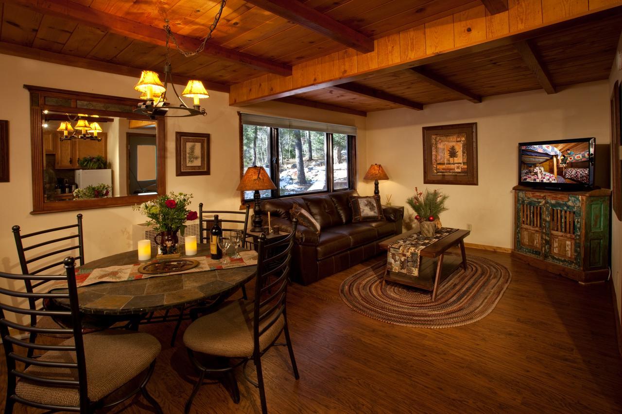 Cottam'S Lodge By Alpine Village Suites Taos Ski Valley Exterior foto